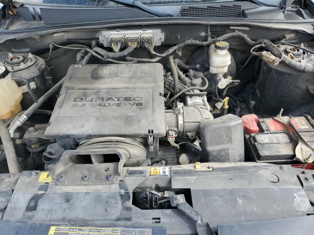 2010 FORD ESCAPE