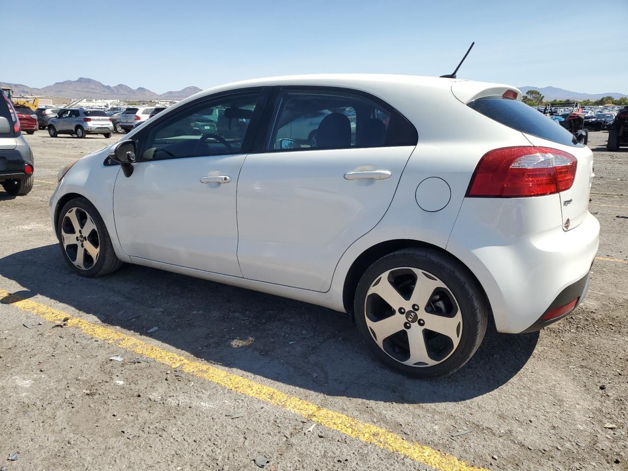 2015 KIA RIO