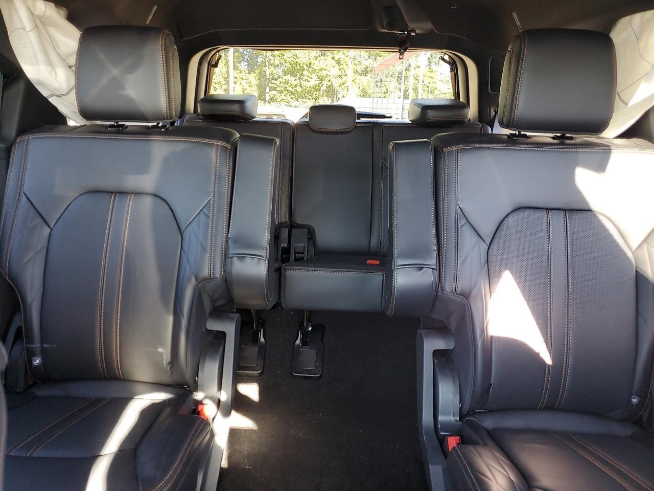 2024 FORD Expedition