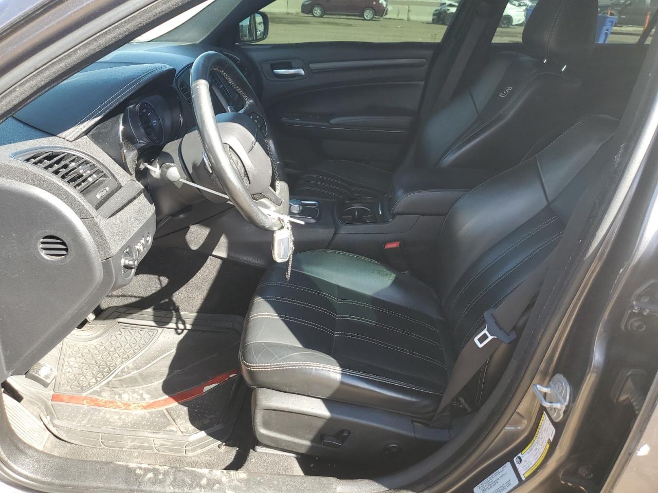 2016 CHRYSLER 300
