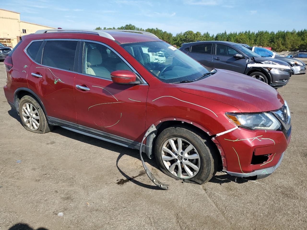 2018 NISSAN ROGUE