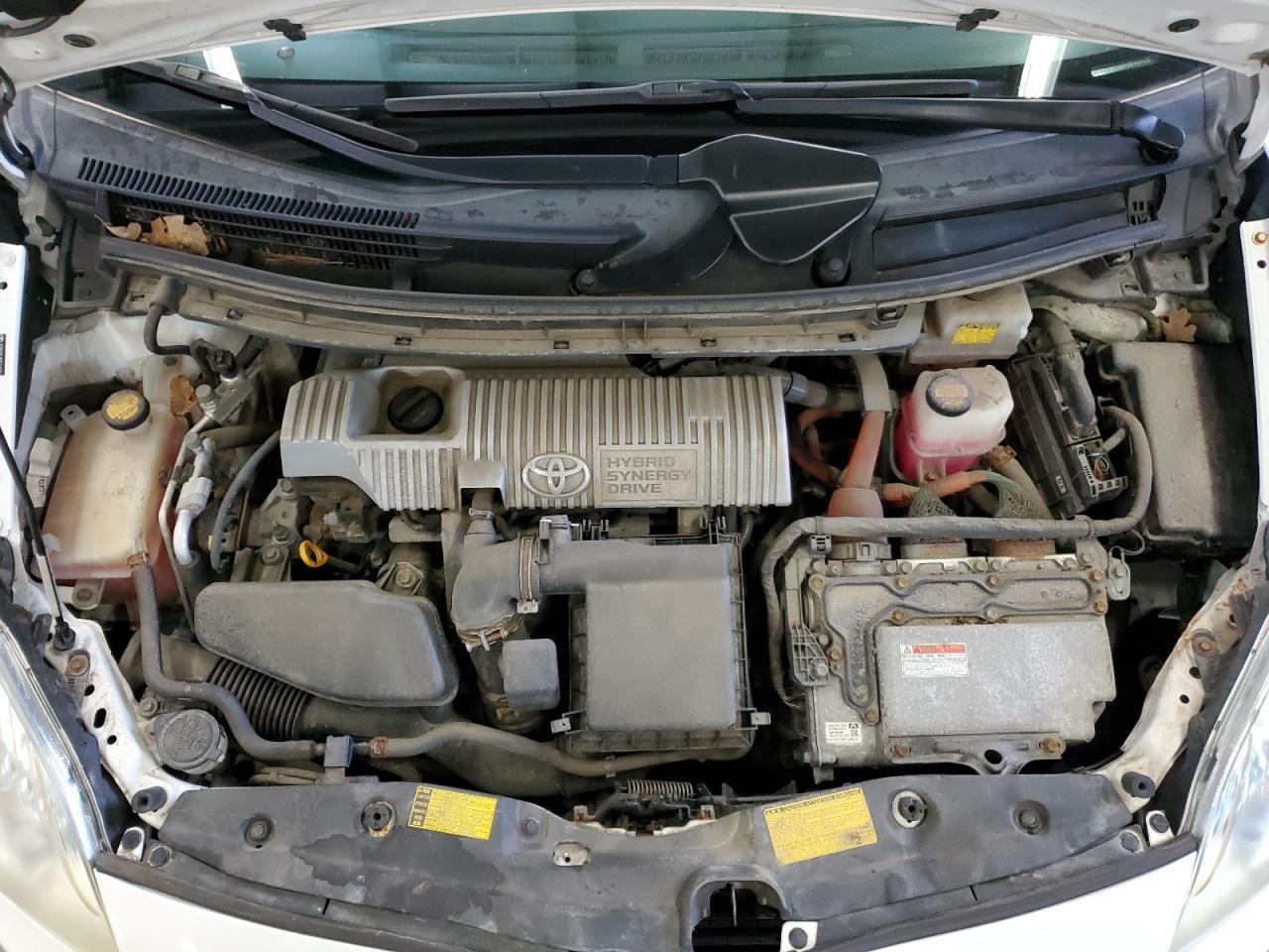 2011 TOYOTA PRIUS