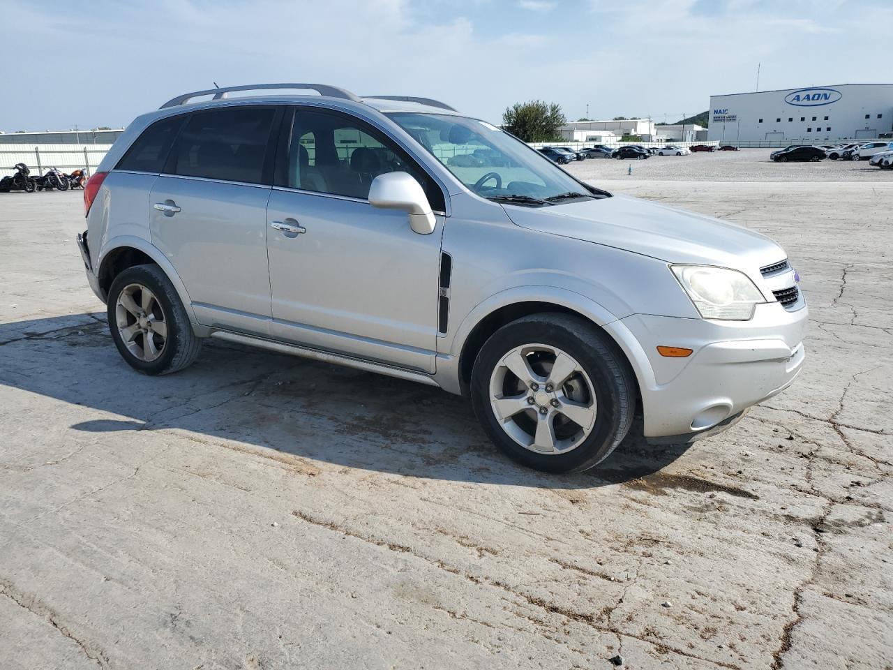 2014 CHEVROLET Captiva