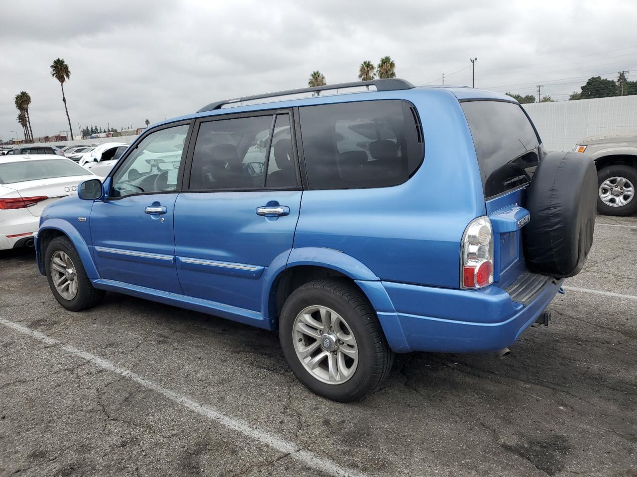 2004 SUZUKI Xl-7