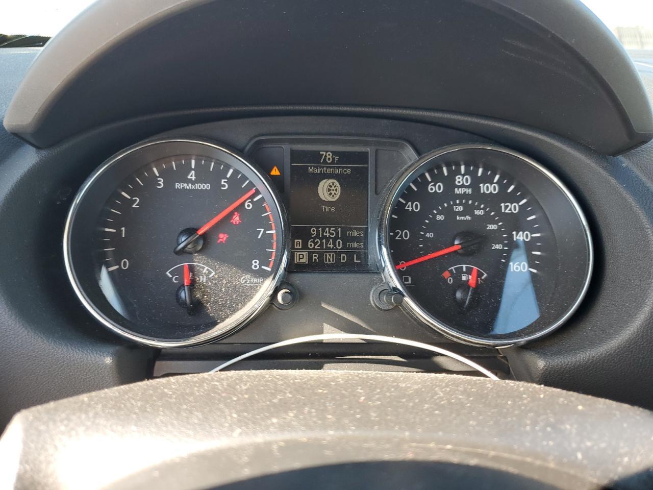 2014 NISSAN ROGUE