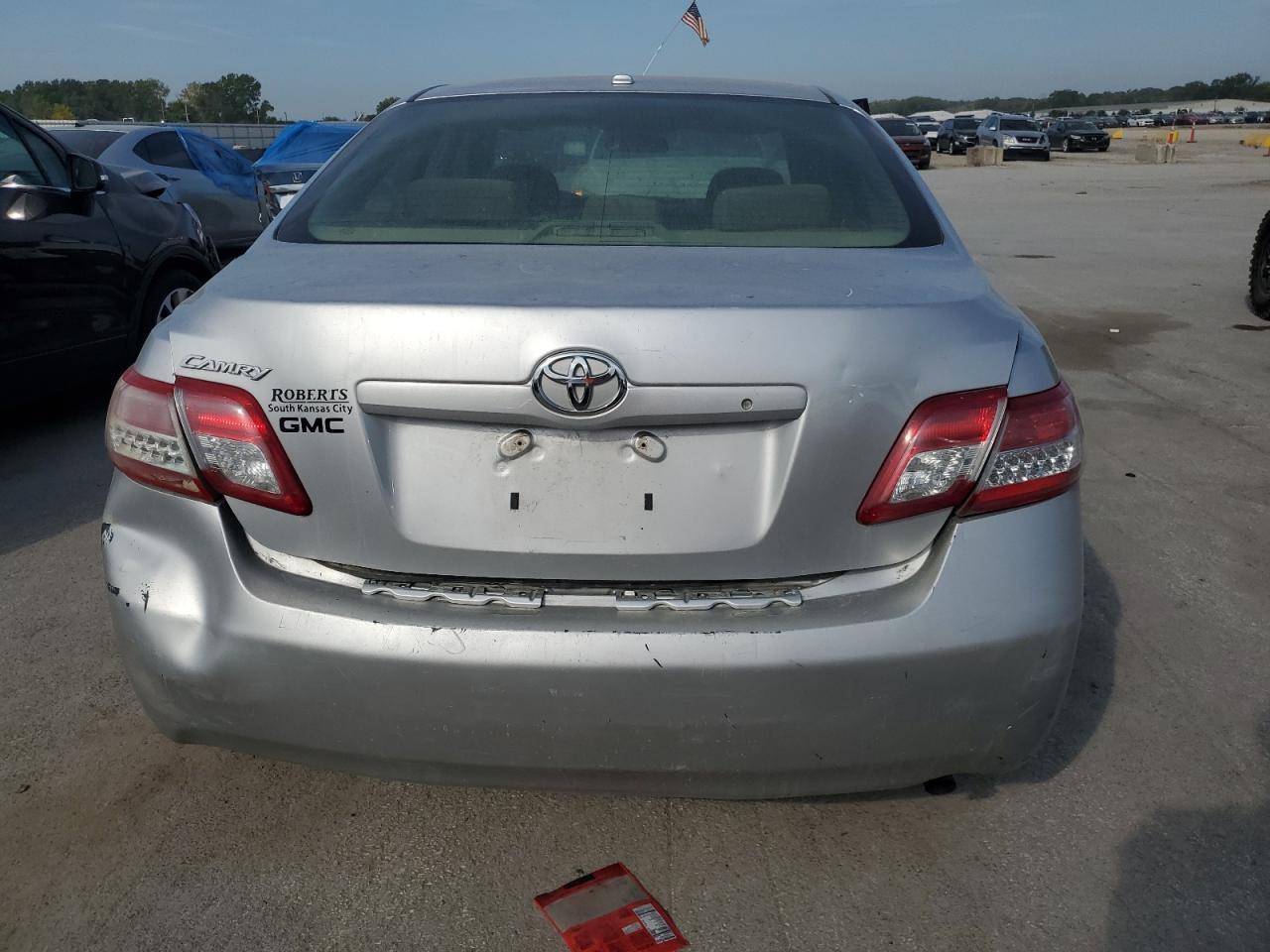 2011 TOYOTA CAMRY