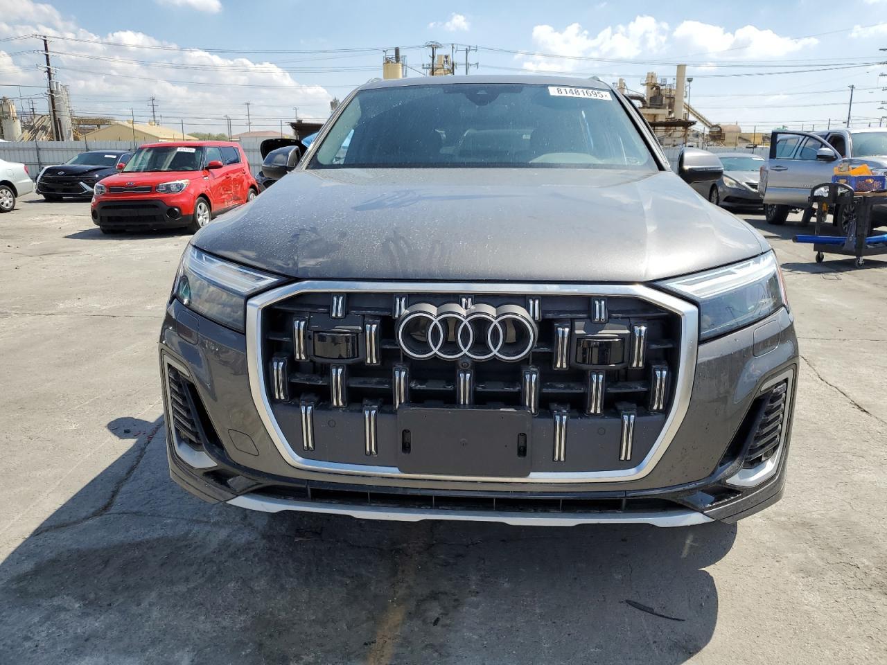 2025 AUDI Q7