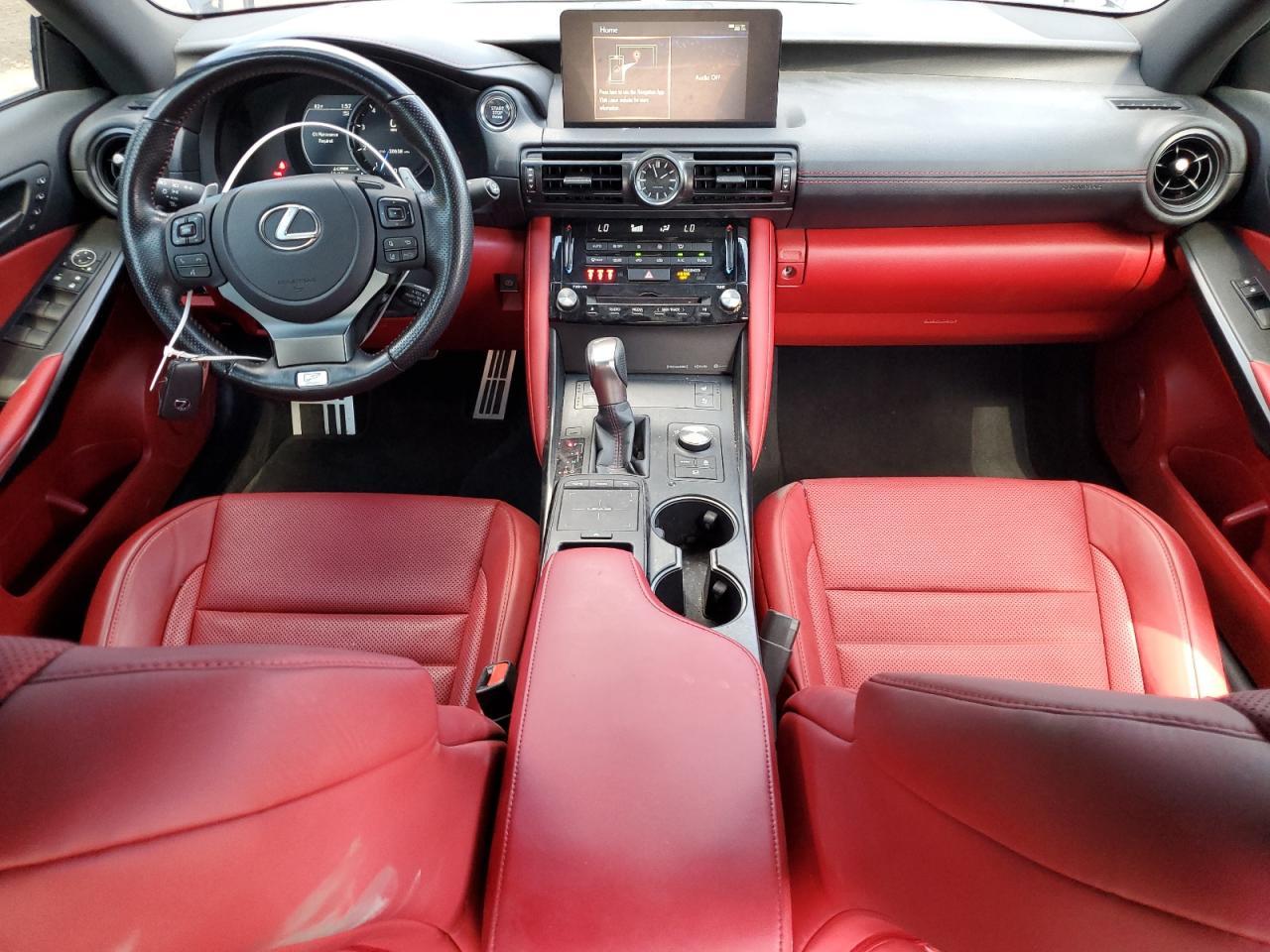 2024 LEXUS Is