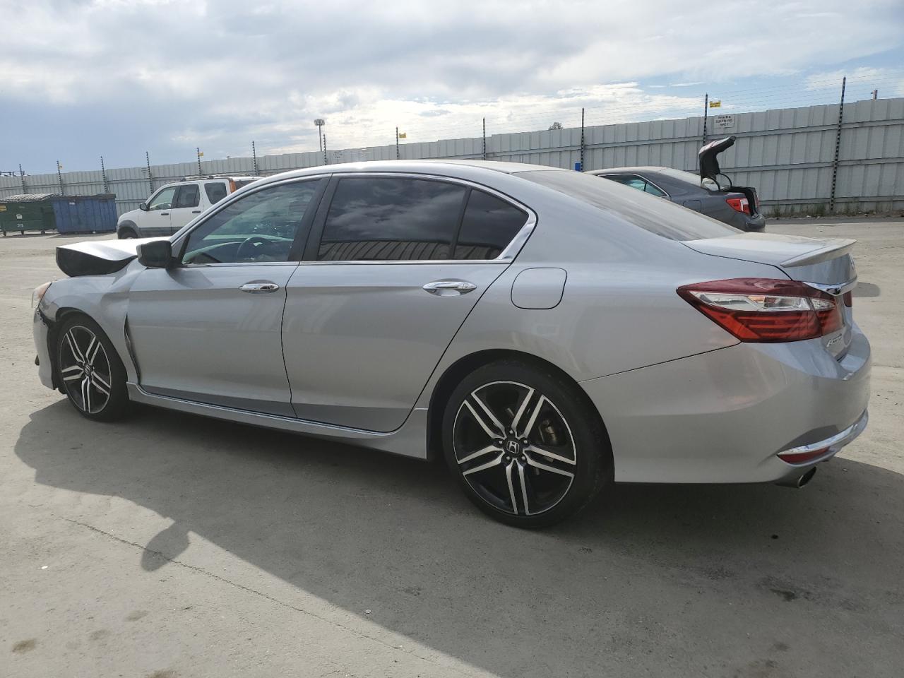 2017 HONDA ACCORD