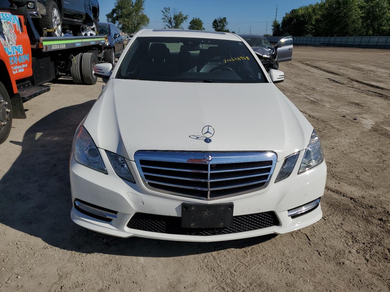2012 MERCEDES-BENZ E-Class
