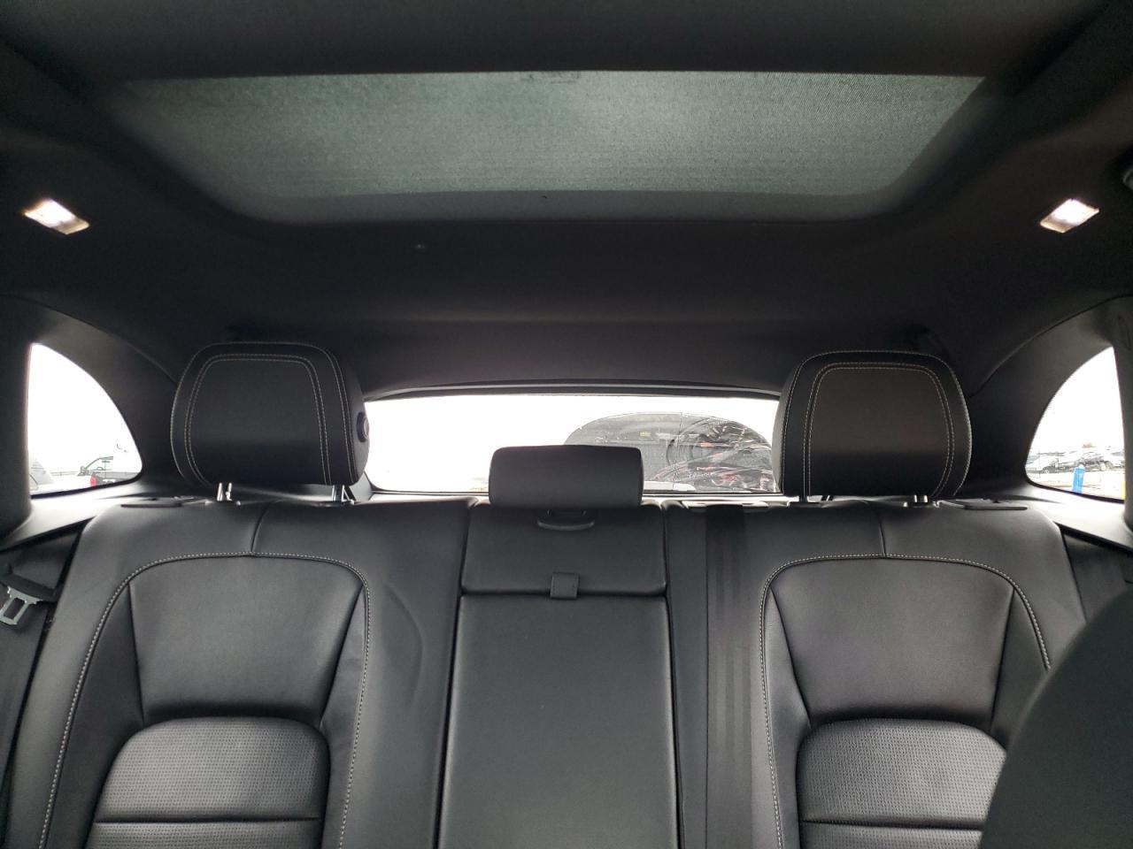 2017 JAGUAR F-Pace