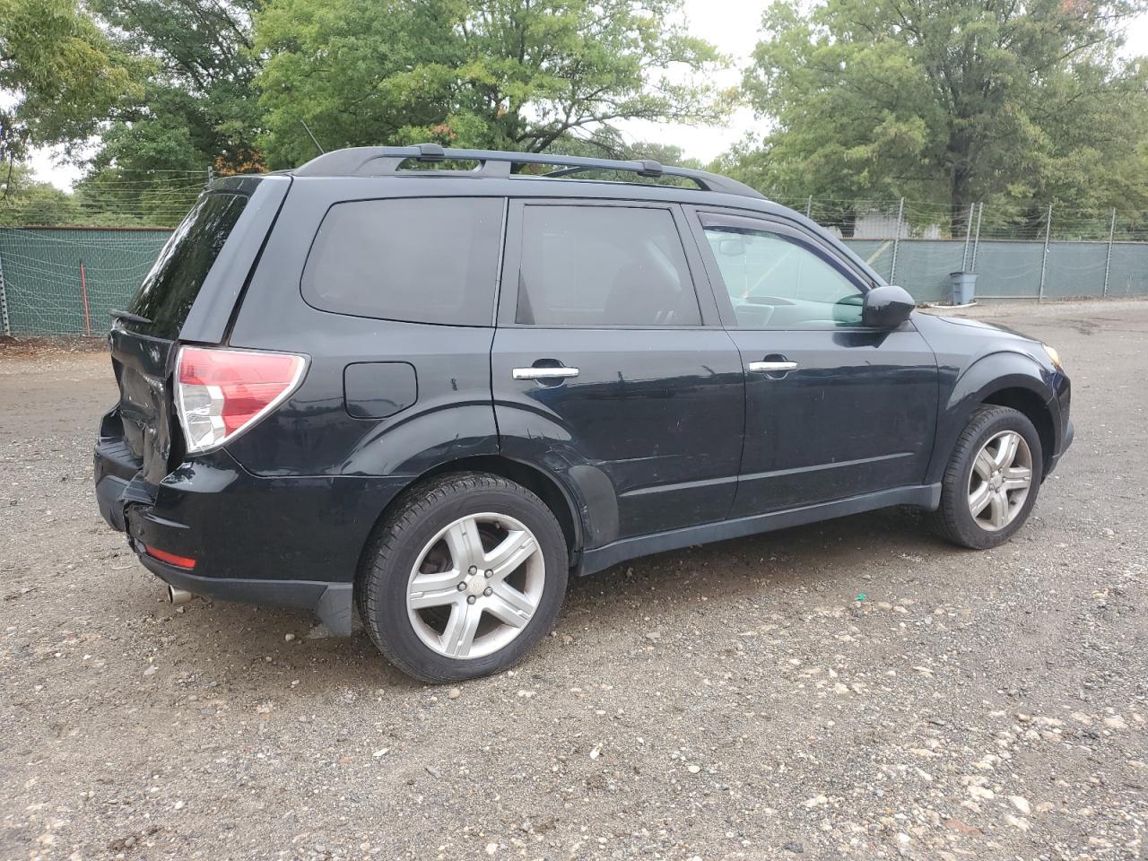 2010 SUBARU FORESTER