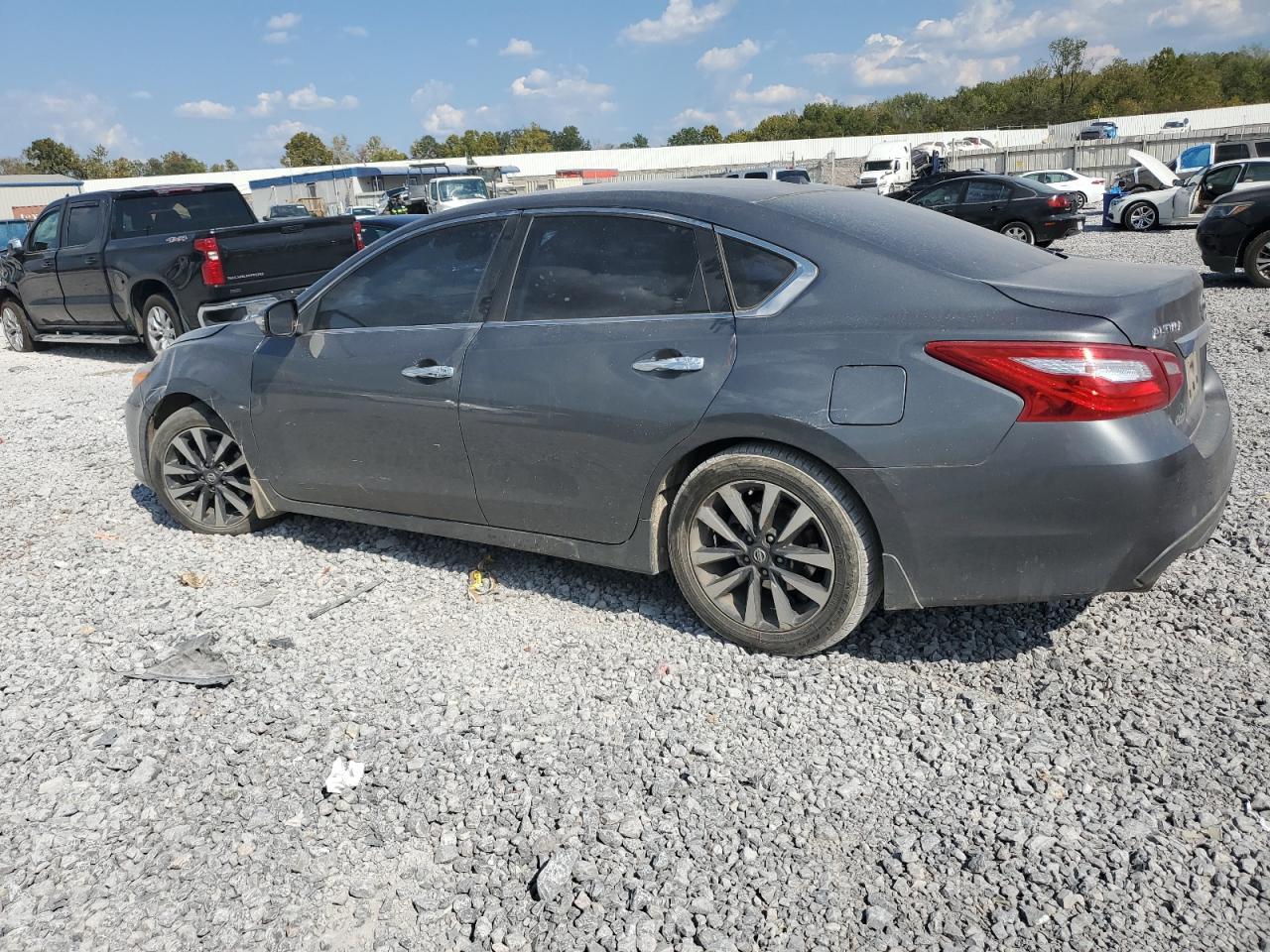 2017 NISSAN ALTIMA