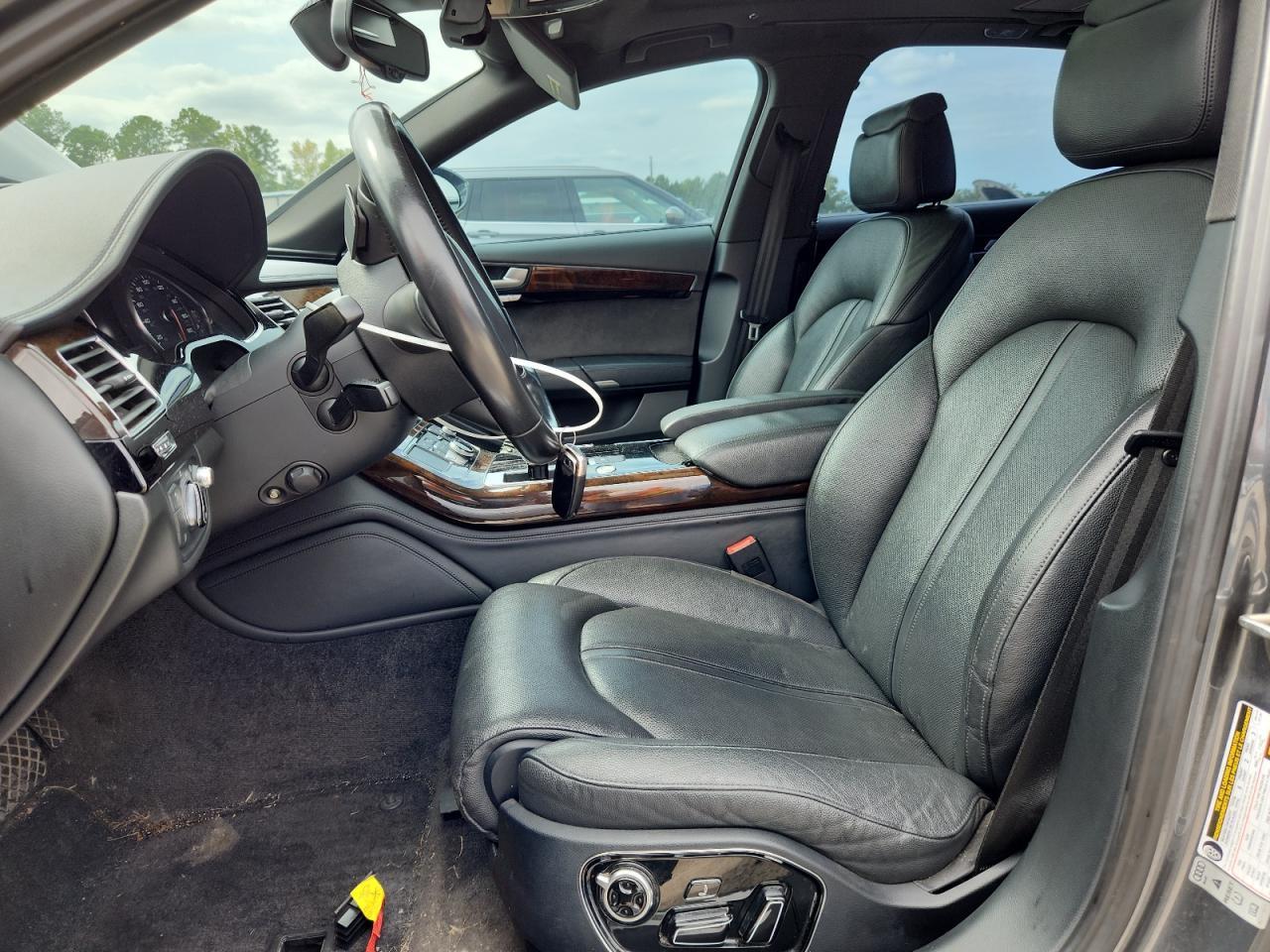 2015 AUDI A8