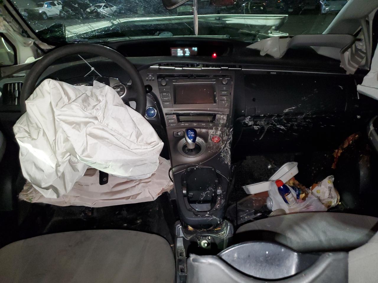 2015 TOYOTA PRIUS