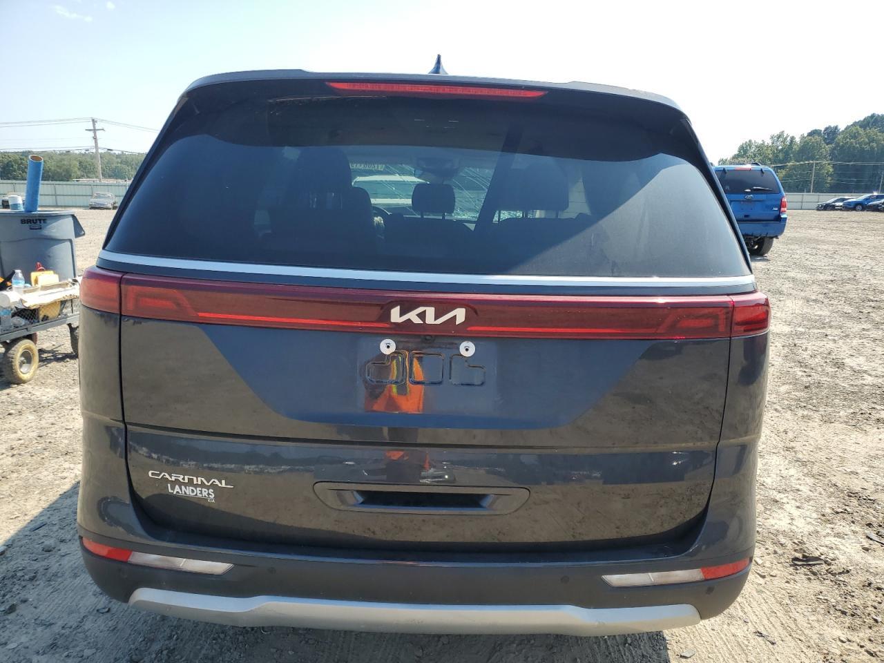 2024 KIA Carnival