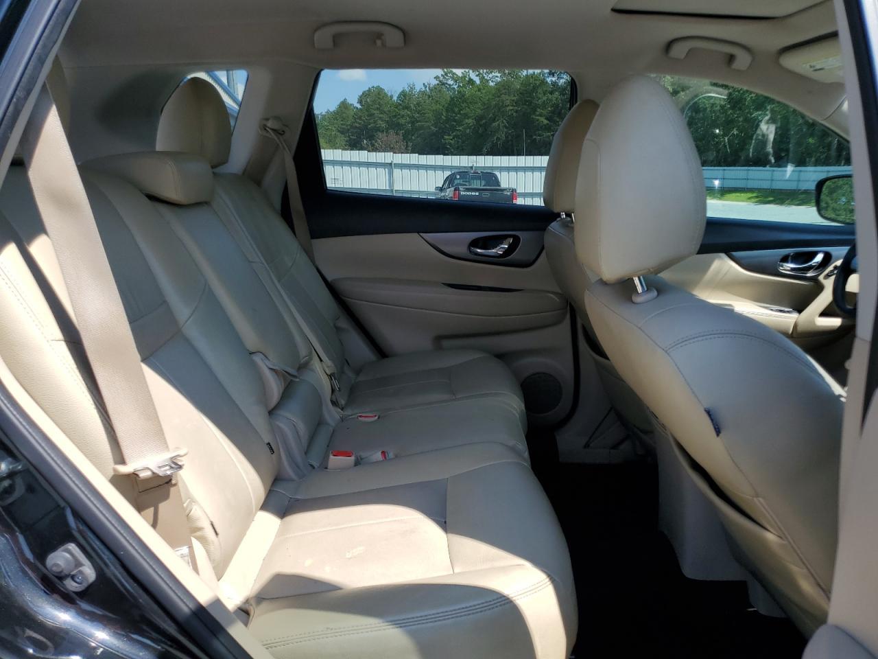 2016 NISSAN ROGUE