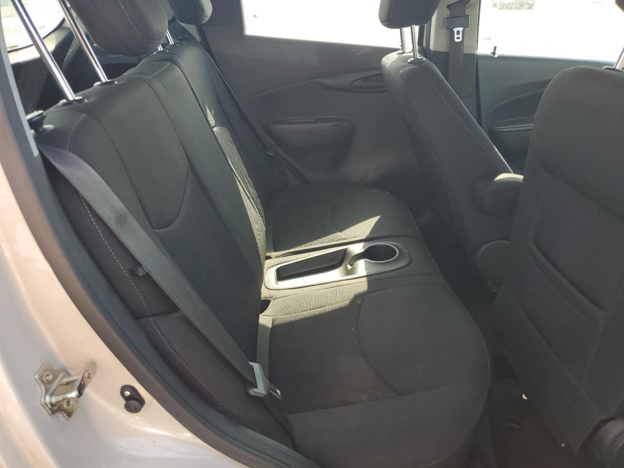 2016 CHEVROLET Spark