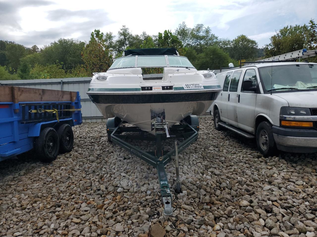 2006 Four Winns 22 Ft Open