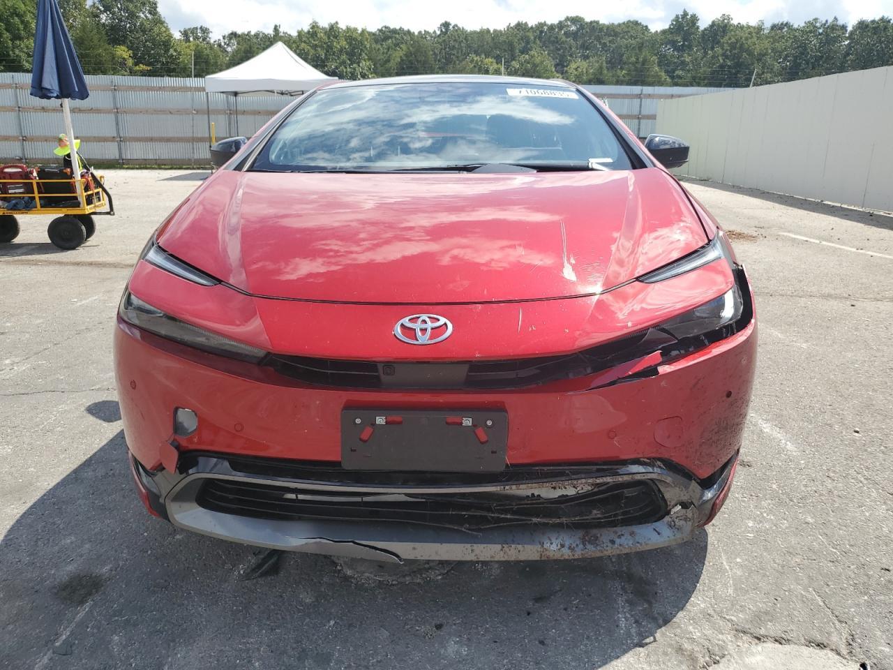 2024 TOYOTA PRIUS