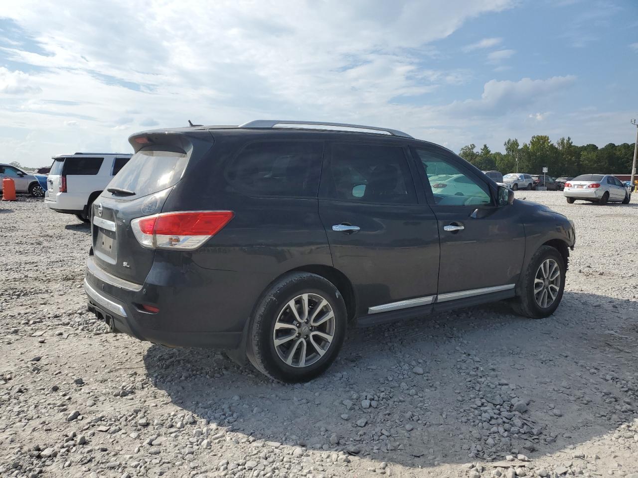 2015 NISSAN PATHFINDER
