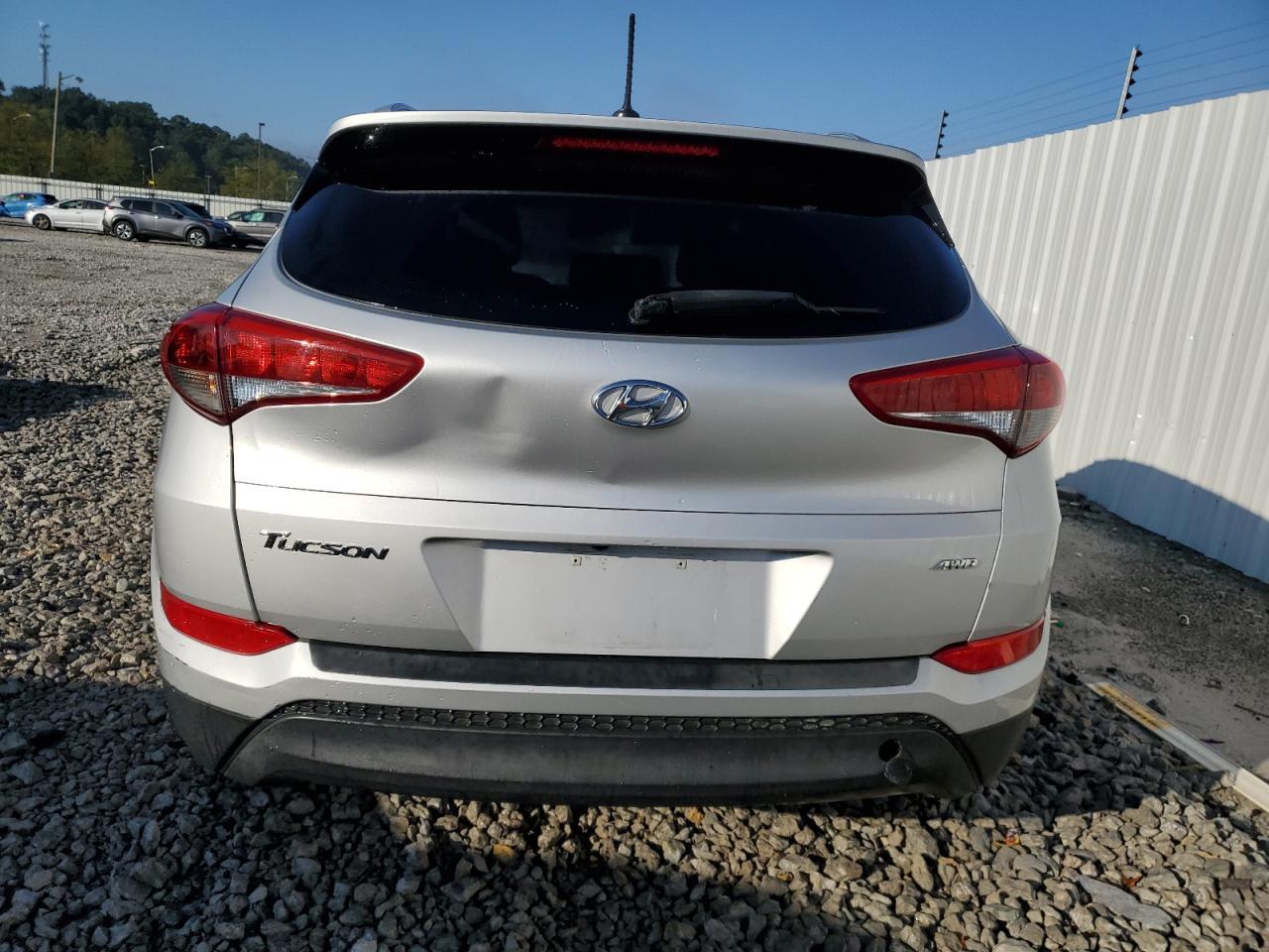 2017 HYUNDAI TUCSON