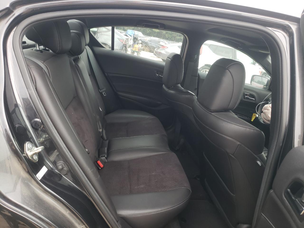 2016 ACURA ILX