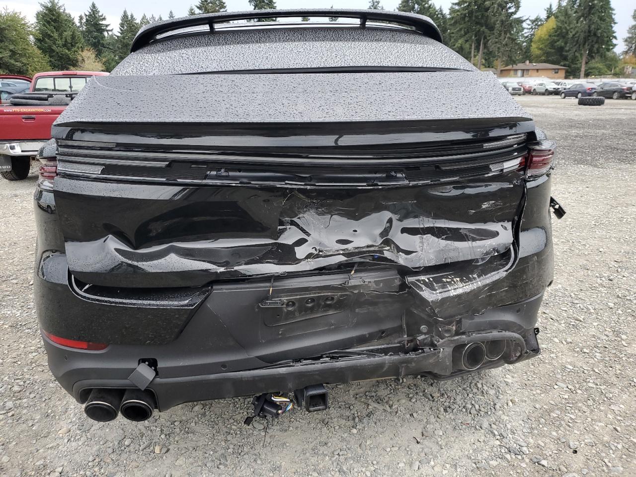 2025 PORSCHE CAYENNE