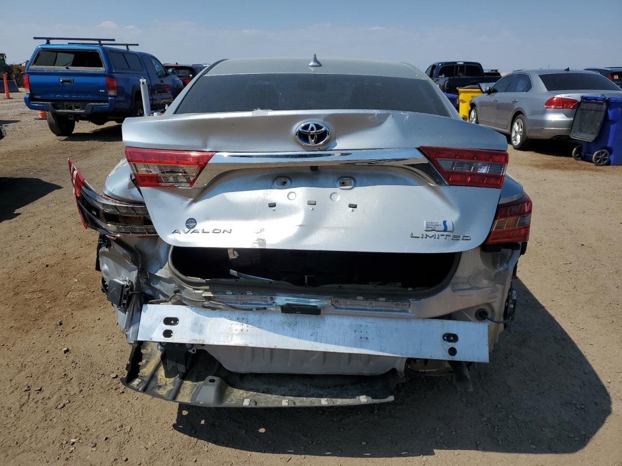 2016 TOYOTA Avalon