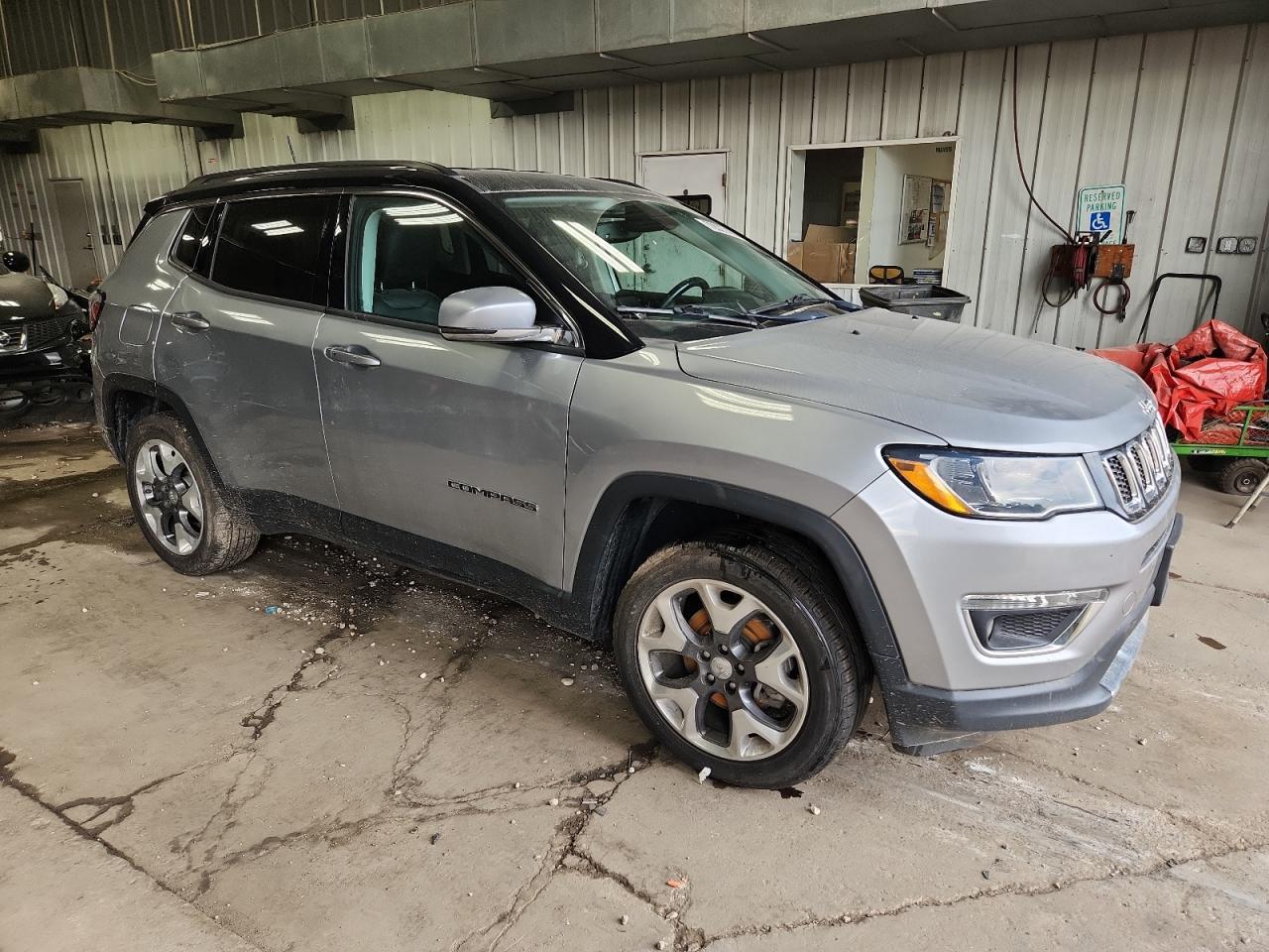 2020 JEEP Compass