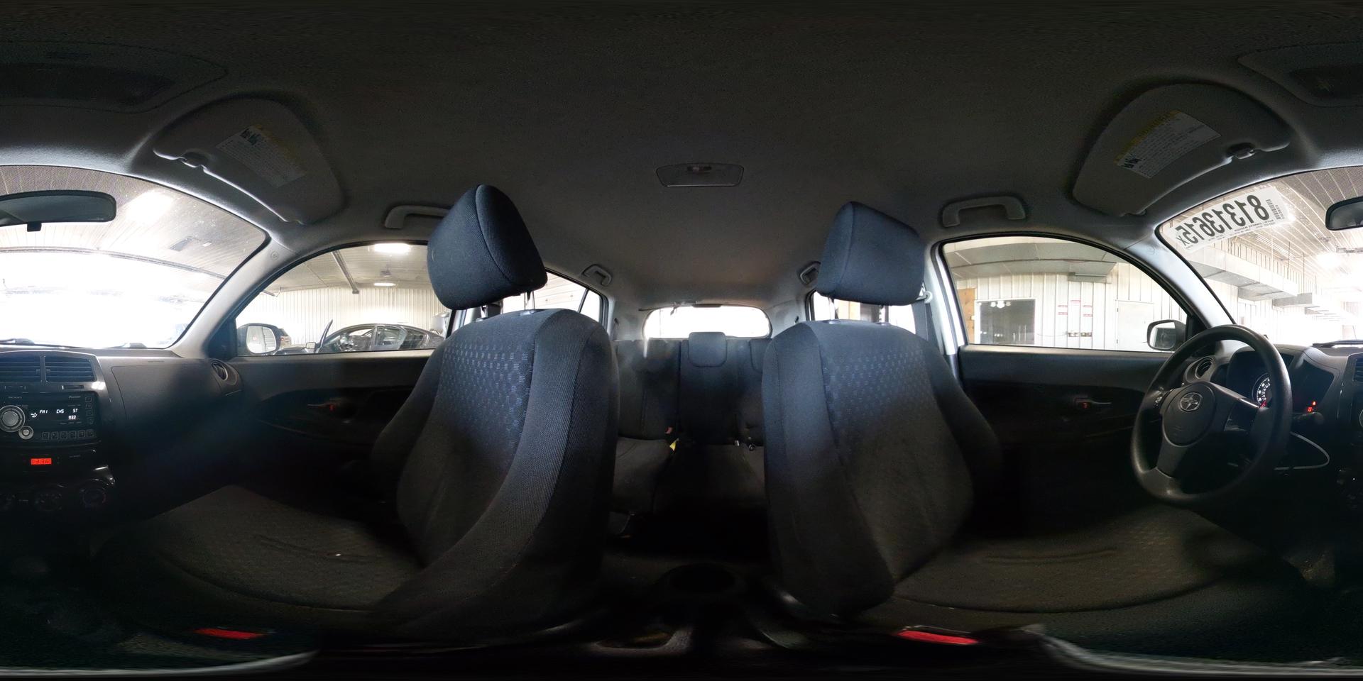 2010 TOYOTA SCION