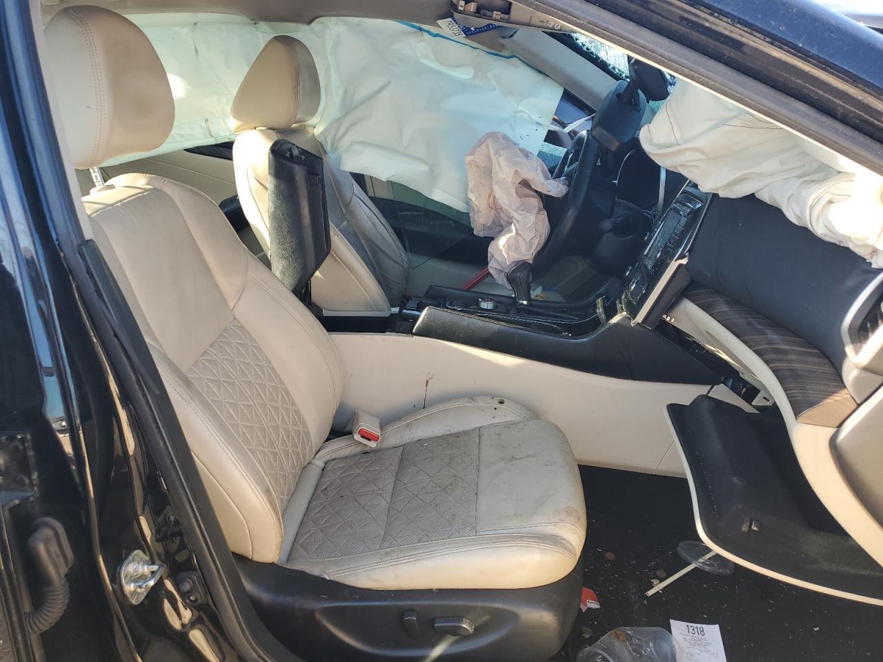 2017 NISSAN Maxima