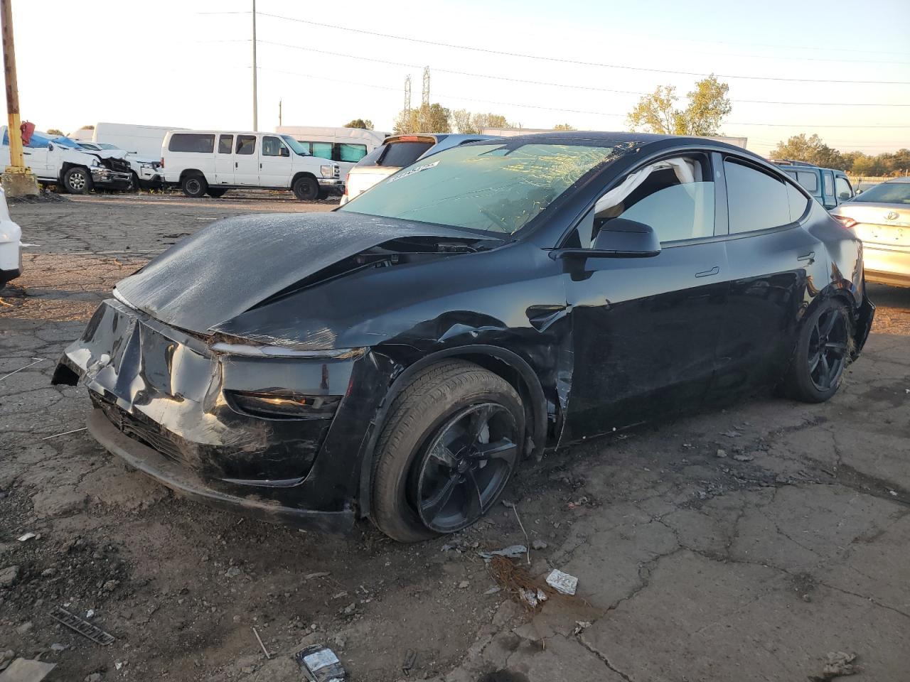 2026 TESLA MODEL Y