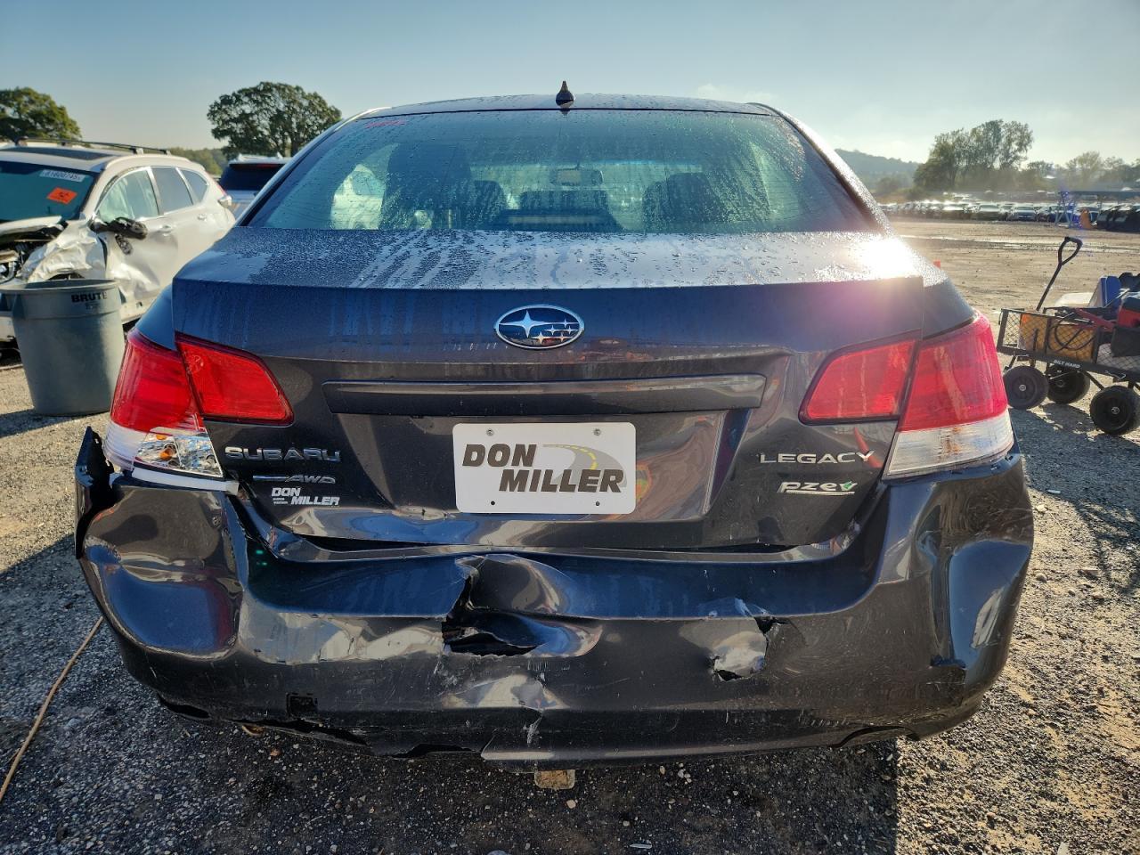 2013 SUBARU Legacy