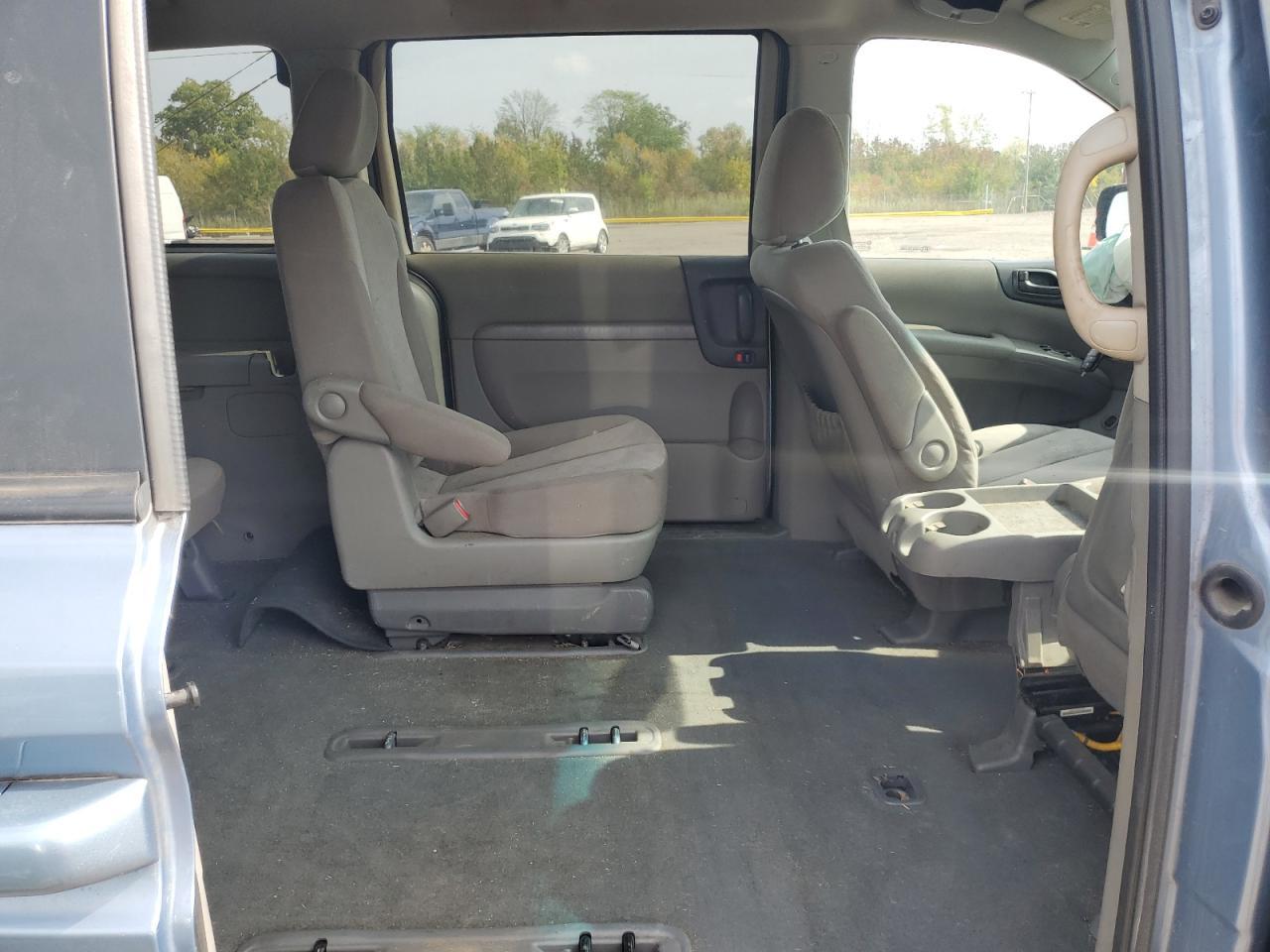 2012 KIA SEDONA