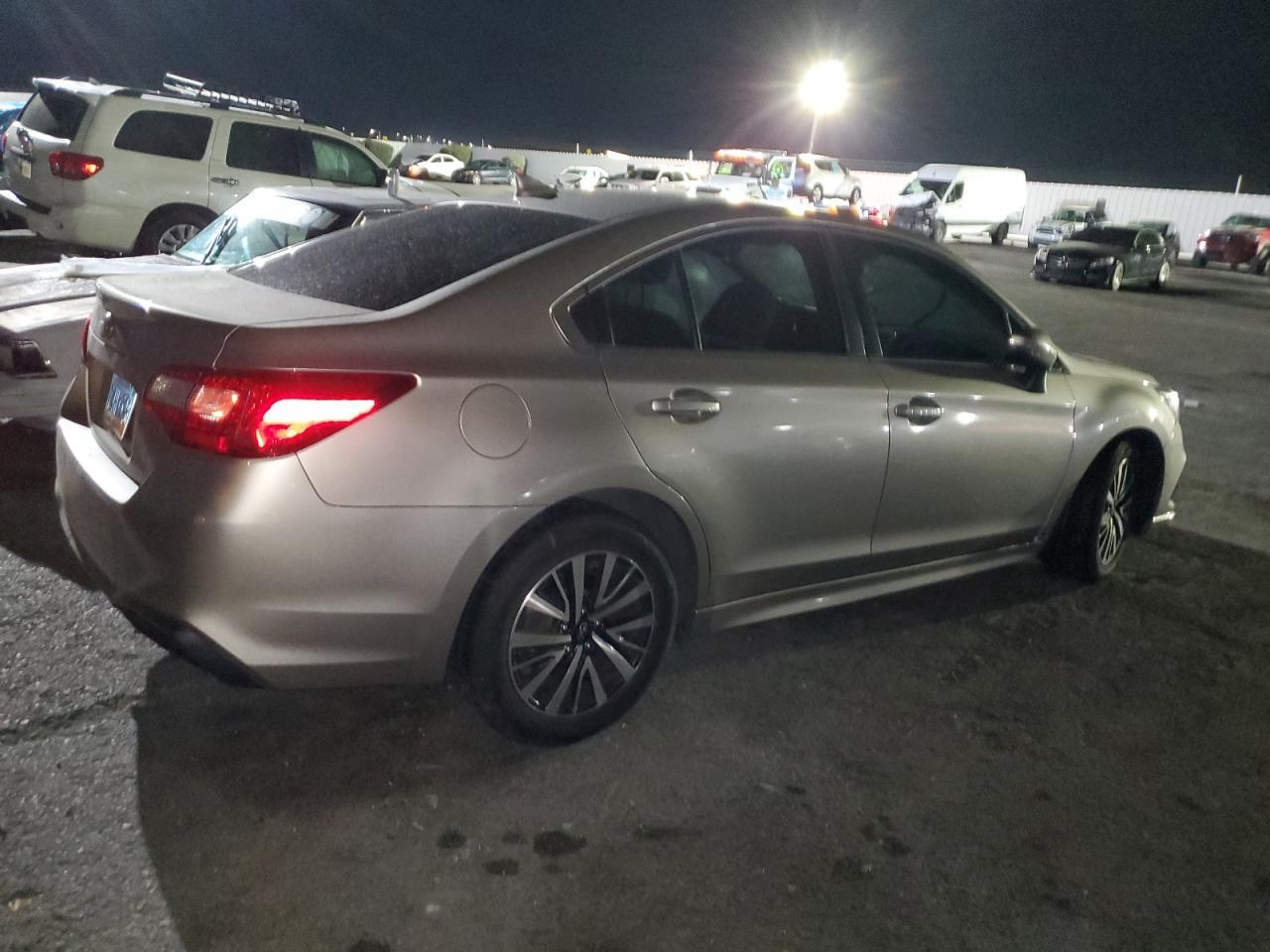 2018 SUBARU Legacy