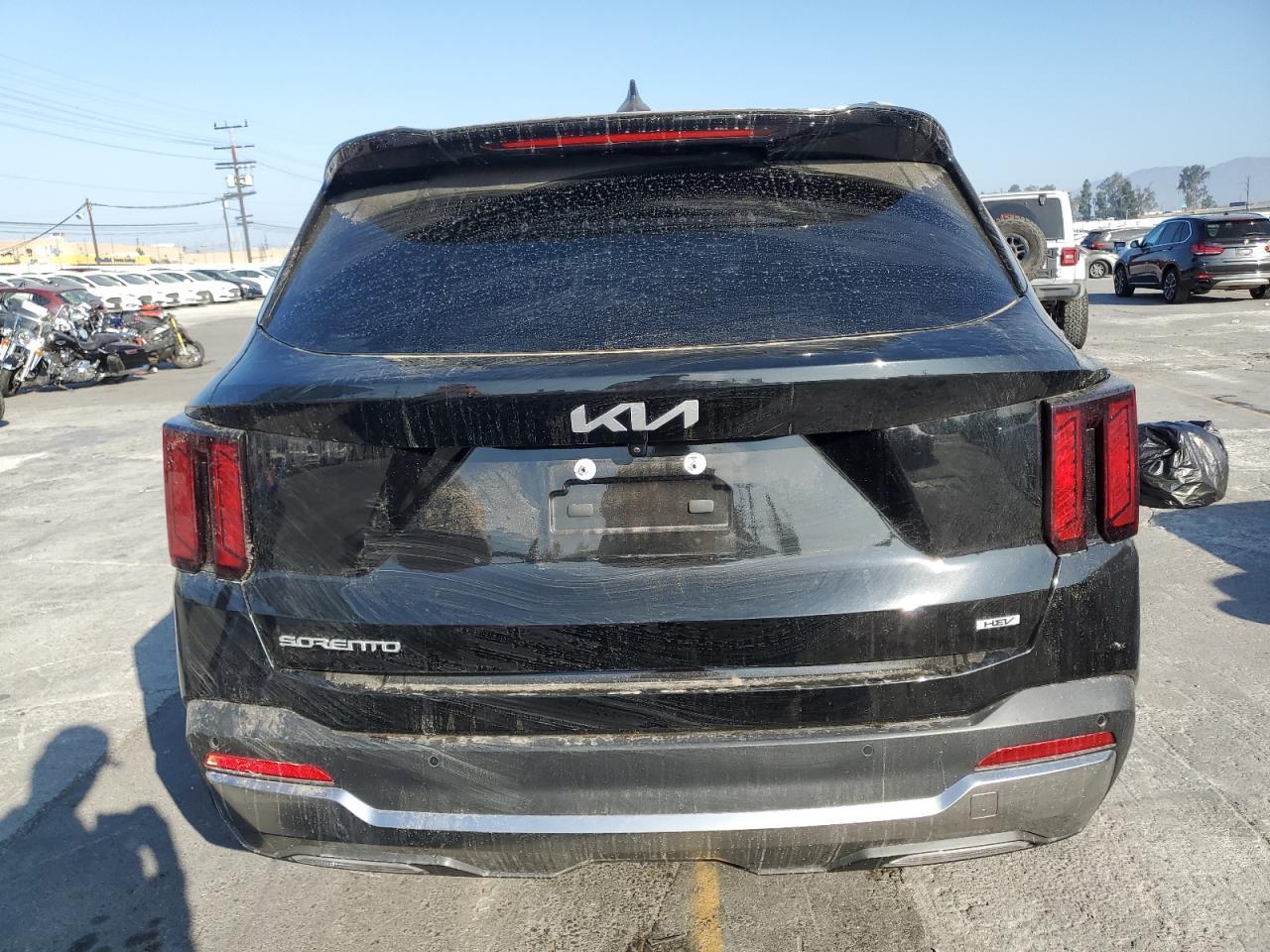 2025 KIA SORENTO