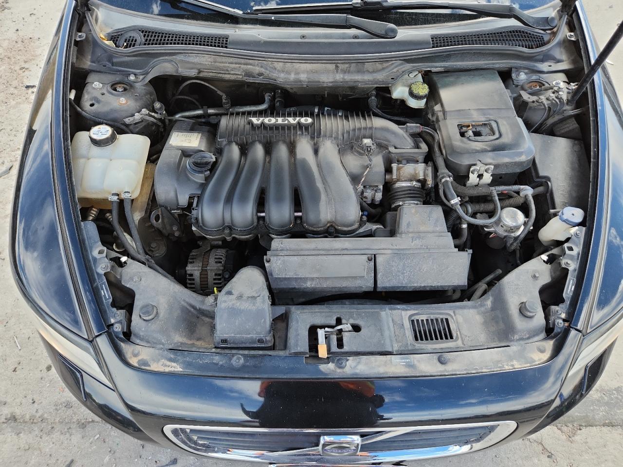 2008 VOLVO V50