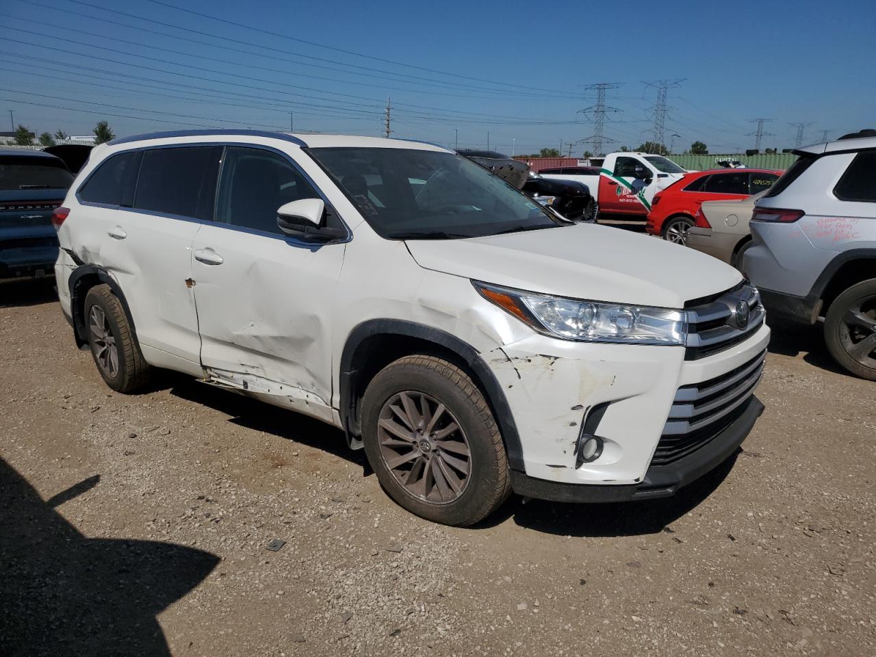 2018 TOYOTA HIGHLANDER