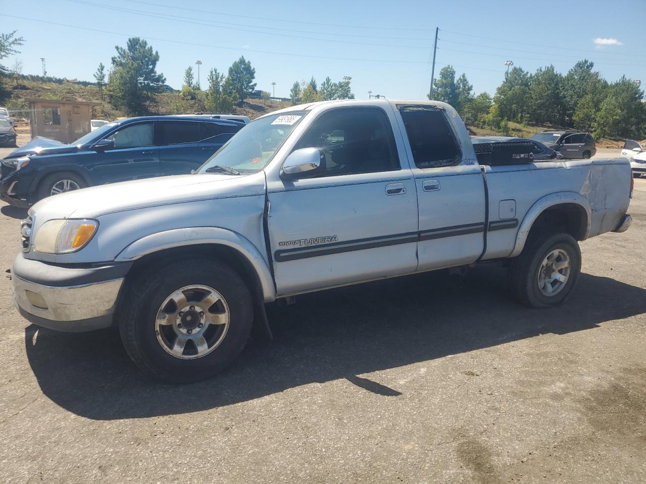 2000 TOYOTA TUNDRA