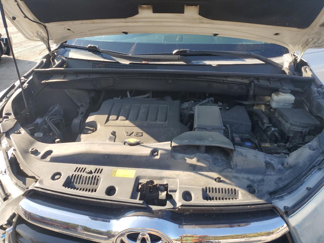 2014 TOYOTA HIGHLANDER
