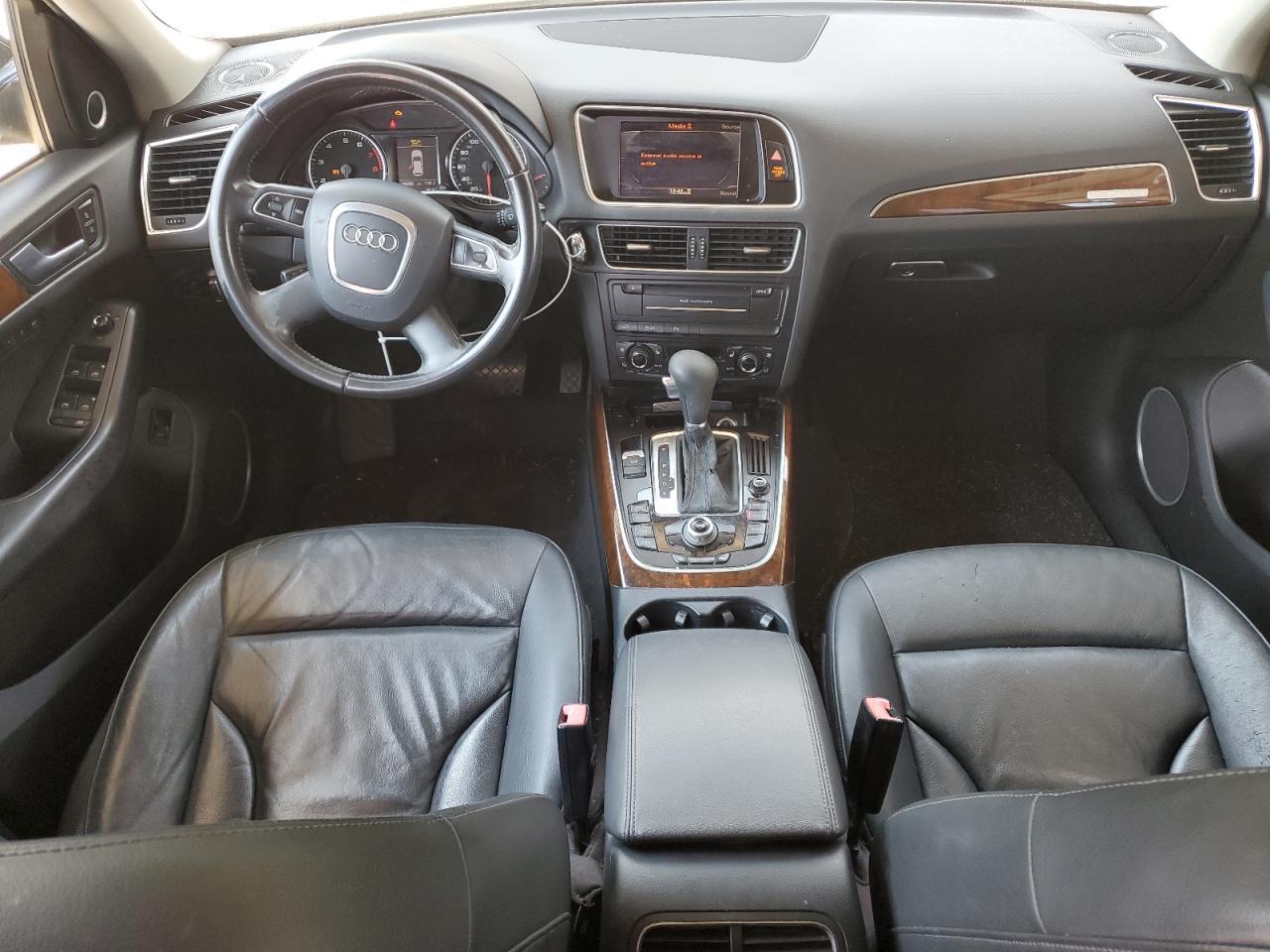 2011 AUDI Q5