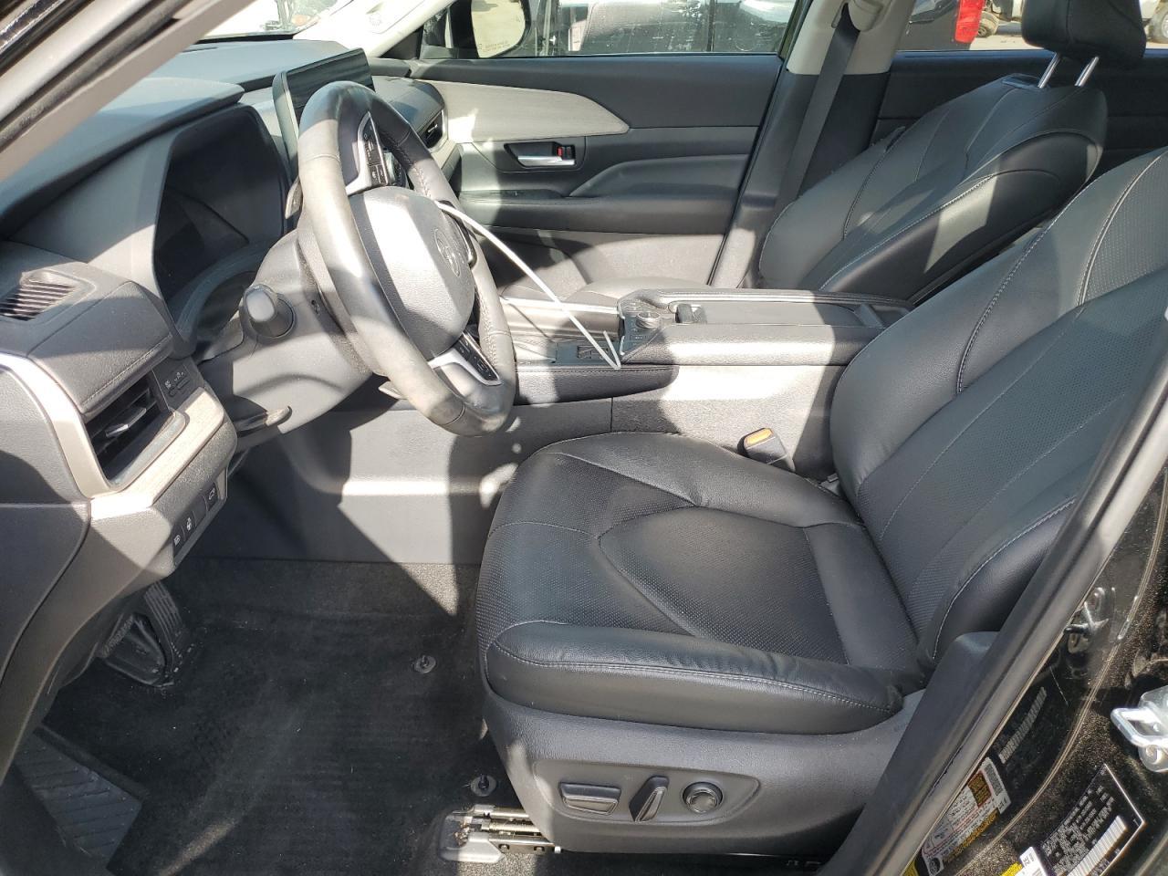 2024 TOYOTA HIGHLANDER