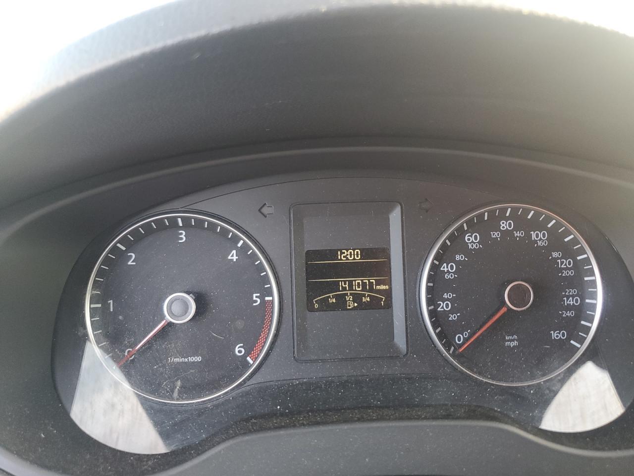 2013 VOLKSWAGEN JETTA