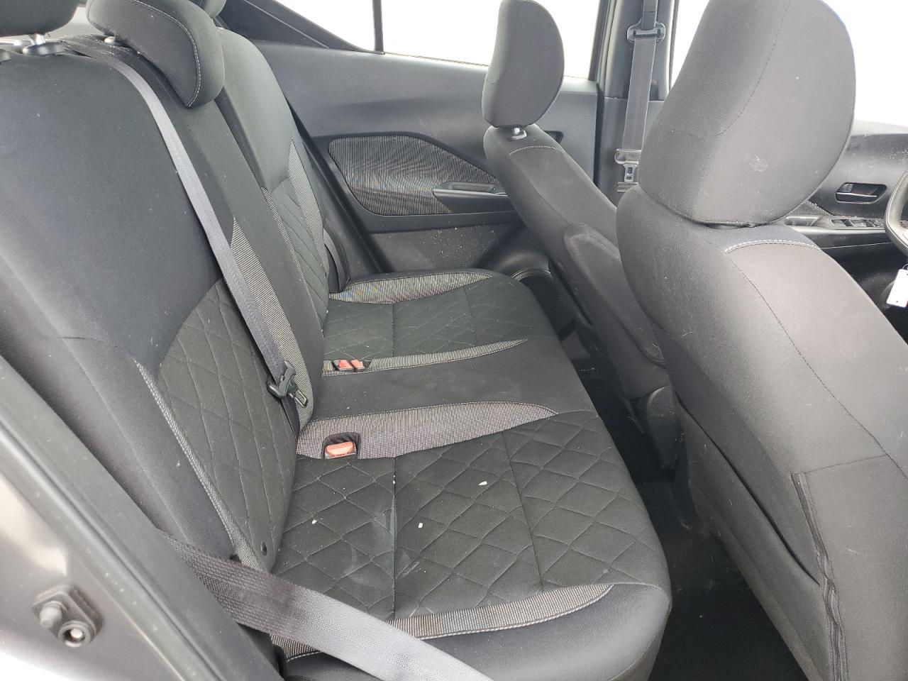 2019 NISSAN KICKS