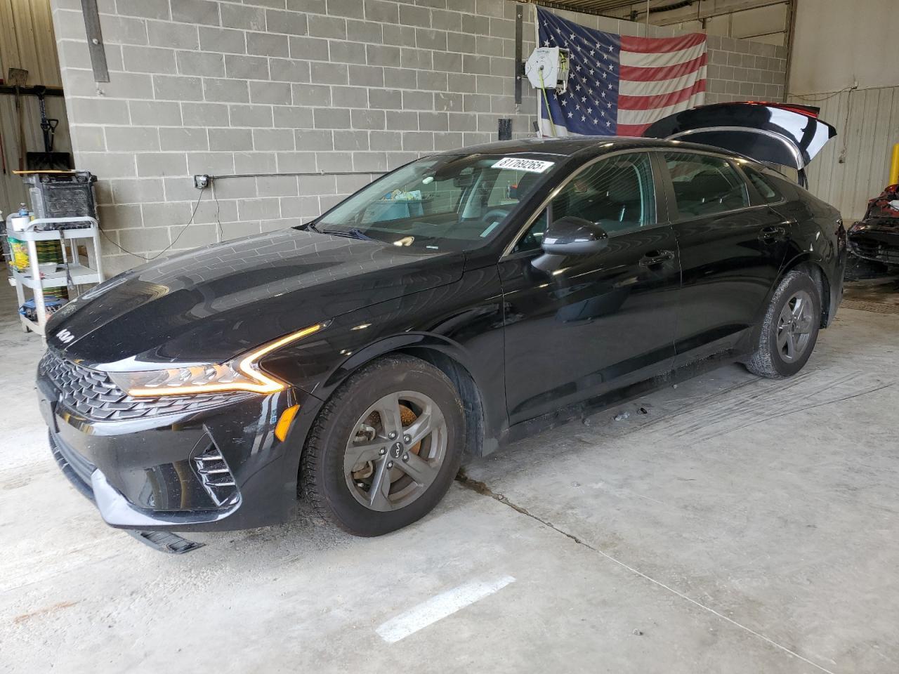 2023 KIA K5