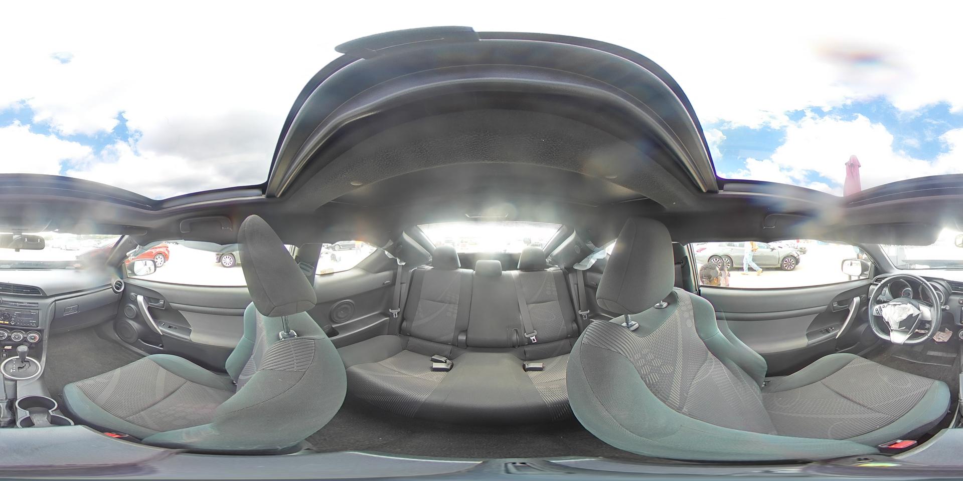 2013 TOYOTA SCION