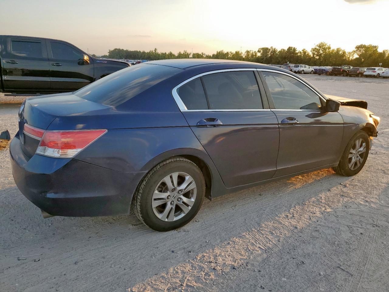 2011 HONDA ACCORD