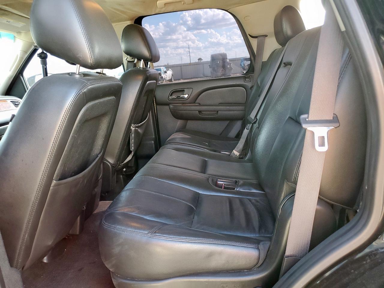 2012 CHEVROLET Tahoe