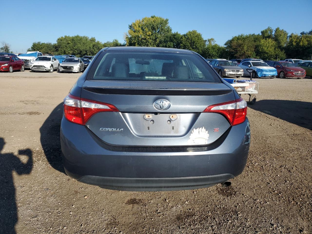 2015 TOYOTA COROLLA